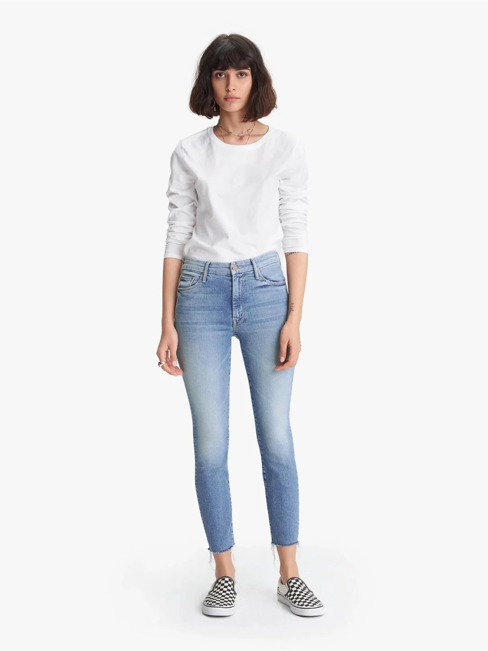 MOTHER High Waisted Looker Ankle Fray Size 26 Medium Wash